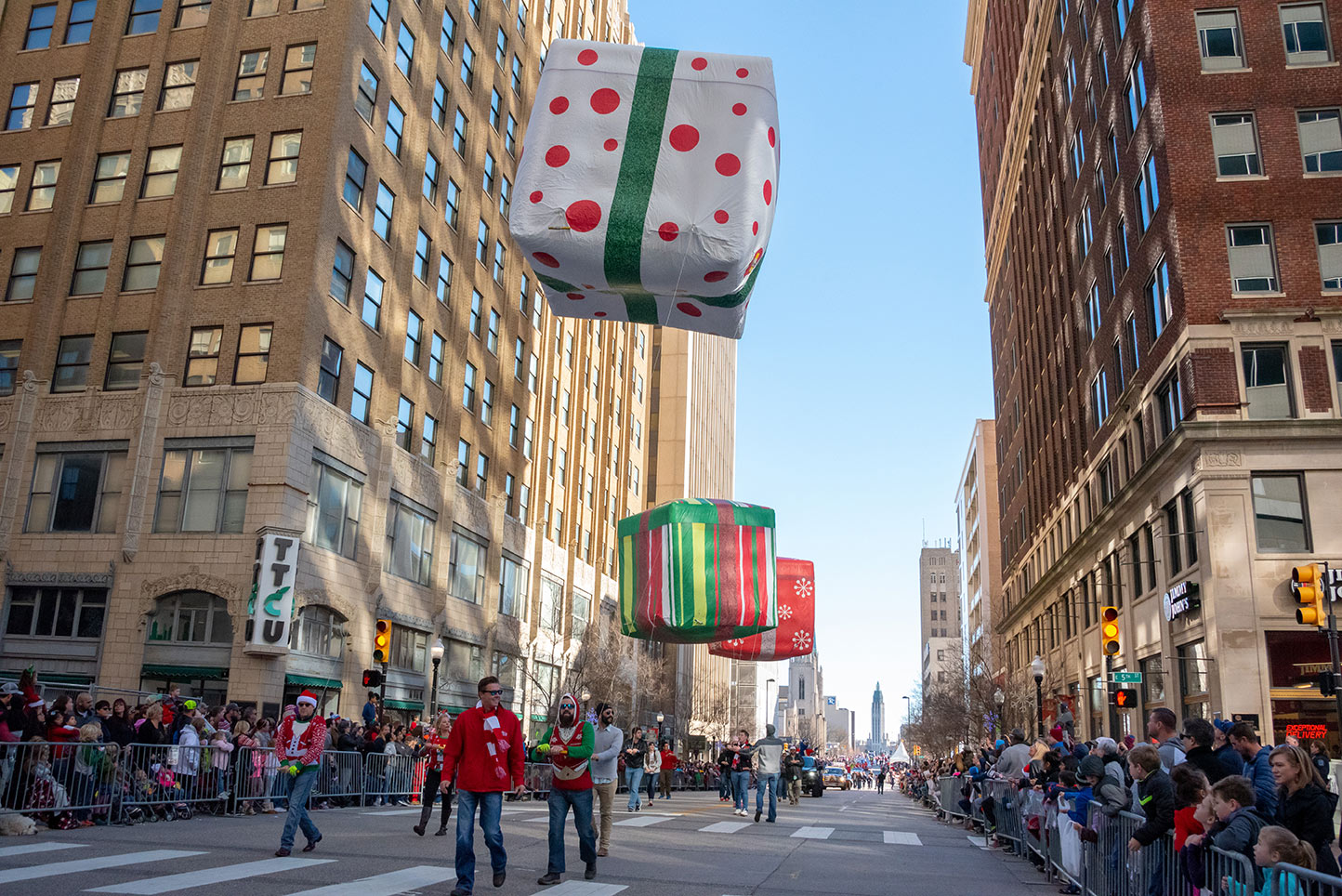 The Tulsa Christmas Parade Presented by American Waste Control
